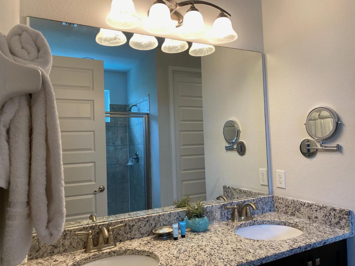 Luxurious Modern Villa Near Disney With Theater, Pool And Spa In Encore Resort At Reunion Orlando Bagian luar foto